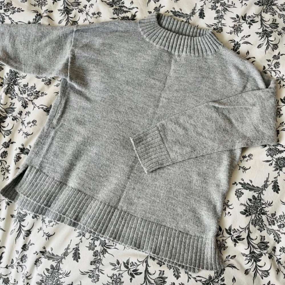 TRADLANDS Haven Mockneck Sweater